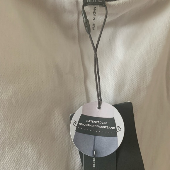 Pants - Picture 3 of 4